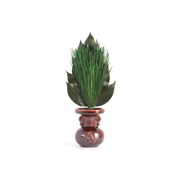 榊 造花ではない天然の葉 プリザーブド三宝松 荒神松 一束 荒神紋入り 松立て付き 神棚 神具 荒神...