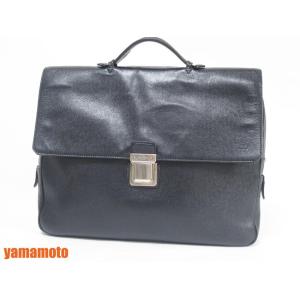 LOUIS VUITTON（ルイ・ヴィトン） タイガ レインボー ポシェット・A4