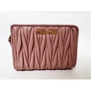 miu miu（ミュウミュウ） 超美品 送料無料 ファスナー 長財布 L字