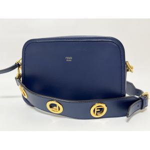 429FENDIフェンディ　ラナウェイ　71000S ラウンド　クォーツ　腕時計 フェンディ FENDI ラナウェイ 71000S ホワイト ゴールドプレーテッド