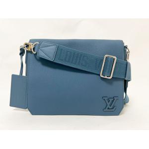 アウトドア・メッセンジャー LOUIS VUITTON ルイヴィトン タイガ