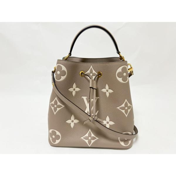 LOUIS VUITTON ルイヴィトン アンプラント ネオノエ MM トゥルトレール クレーム ト...