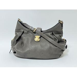ルイヴィトン マヒナ XS ショルダーバッグ 斜め掛け M95718 美品 LOUIS VUITTON（ルイ・ヴィトン） 送料無料 マヒナ XS ショルダー