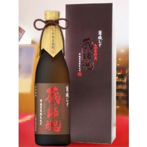 兼八　ゴールドラベル　焼酎　720ml 2本 兼八 幻の 麦 焼酎 ゴールドラベル 720ml 化粧箱入（かねはち） : 岡田