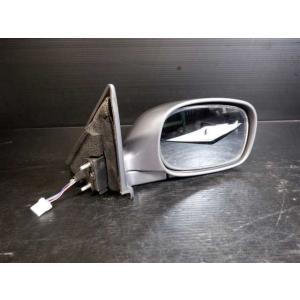 アクア DAA-NHP10 リアアクスルホーシングASSY 42110-52332 中古