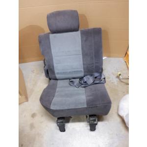 新品 AE86 スプリンター トレノ 純正 テールランプ テールレンズ 左右