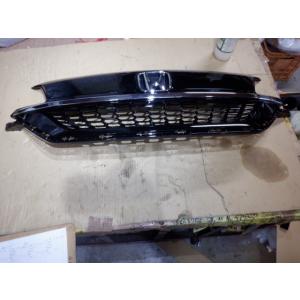 フリード GB5/6/7/8 後期：純正 フロントグリル/クロームメッキ(廃盤