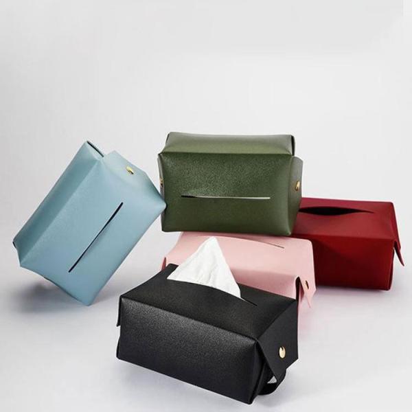 車 ティッシュ　車用ティッシュボックス 車用ティッシュカバー　ティッシュケース 便利 車用品 車載 ...