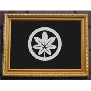 丸に木瓜 金色額入り家紋【丸に木瓜】 額入りの家紋 当店のお