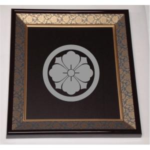 壁掛け額入り家紋 【丸に三つ星】 : ヤマトデザインヤフー店 - 通販