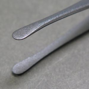 切手用 カラーピンセット (黒)の詳細画像1