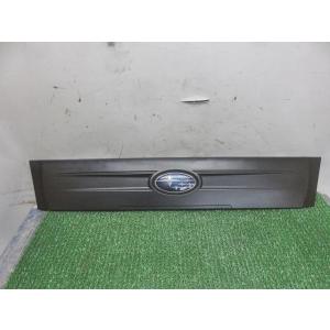 [中古] H18/6 サンバー LE-TT2 ラジエーターグリル 91121TC050 340319