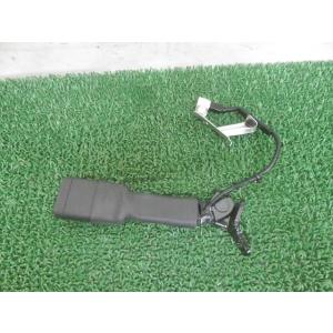 [中古] R2/10 ハイゼット ジャンボ 3BD-S510P 運転席シートベルト 受け 73230...