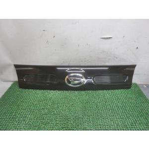 [中古] R2/10 タント Xセレクション 6BA-LA660S ラジエーターグリル 53105-...