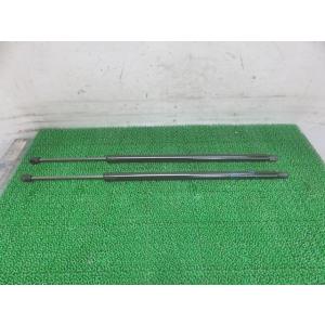 [中古] R5/3 NV100クリッパー 5BD-DR17V バックドア/リアゲートダンパー  37...
