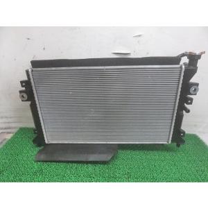 [中古] R6/8 ミニキャブ 3BD-DS16T ラジエーター MQ516975 370224 /...