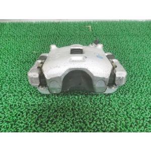 [中古] R6/8 ミニキャブ 3BD-DS16T 右フロントブレーキキャリパー MQ513410 ...