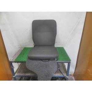 [中古] R6/8 ミニキャブ 3BD-DS16T 運転席シート  370224 /個人宅配送不可
