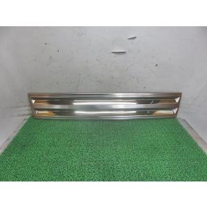 [中古] R2/9 キャリィ EBD-DA16T ラジエーターグリル 71721-82M11-ZKP...