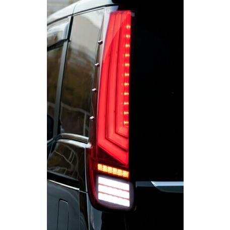 TOM'S LED TAIL LAMP トヨタ ノア ハイブリッド ZWR80用 （81500-TZ...