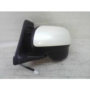 ピクシスメガ DBA-LA700A 左 ドア サイド ミラー W24  白 yatsu