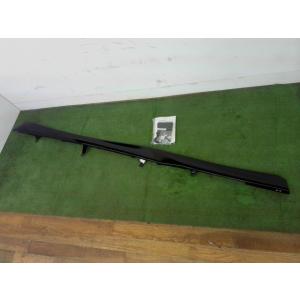 トヨタ プリウス 60 ZVW60 MXWH60 純正 右 サイドステップ 75850-47040