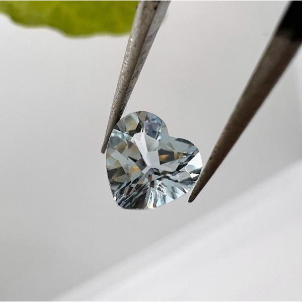 【メール便】アクアマリン ハートシェイプ6.2mm×6mm W77880572♪ 天然石 ルース 宝...