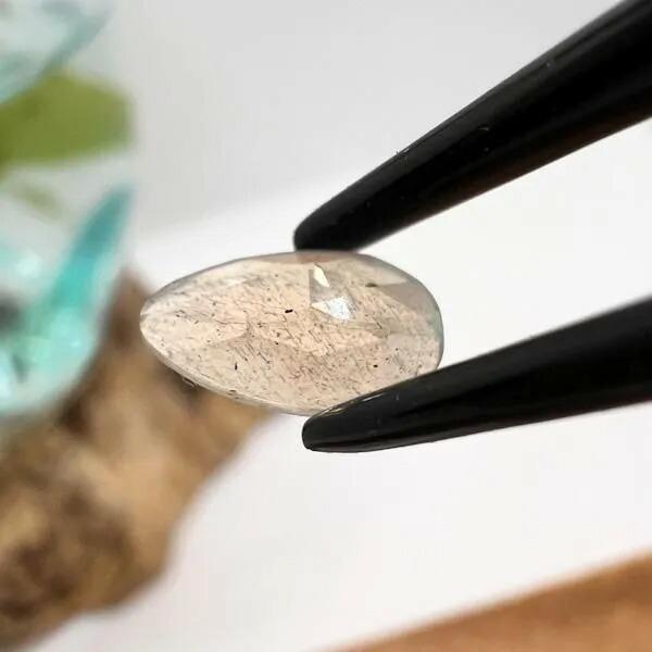 ラブラドライト ペアシェイプ カボ 12mm×7,5mm B89880138-29♪ 天然石 ルース...