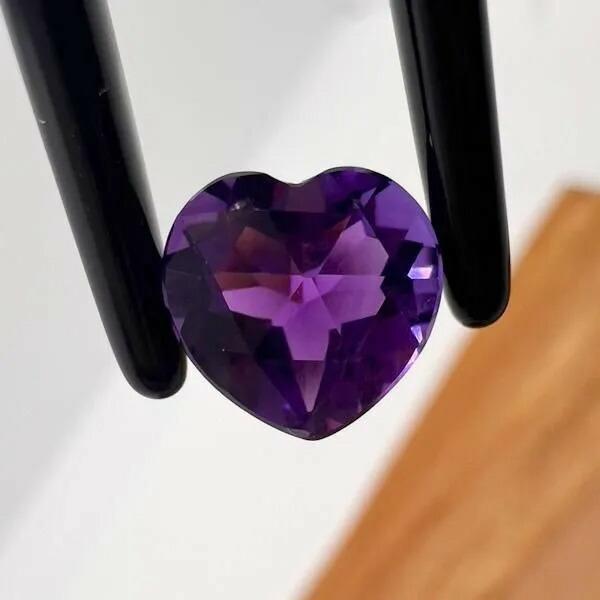 【メール便】アメジスト 8mm×8mm ハートシェイプ W77880198♪ 天然石 ルース 宝石 ...