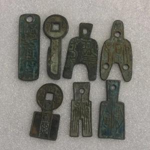中国古銭風の銅製風水置物 7点セット 古代刀形...の詳細画像3