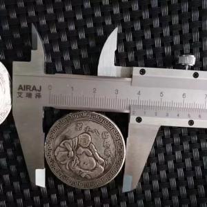 中国古銭セット18枚 阿羅漢図案 銀貨風 傳統...の詳細画像1