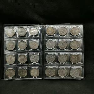 中国古銭銀貨像コレクションセット 120点 金属製 古風な模様 ディスプレイ用収納飾り