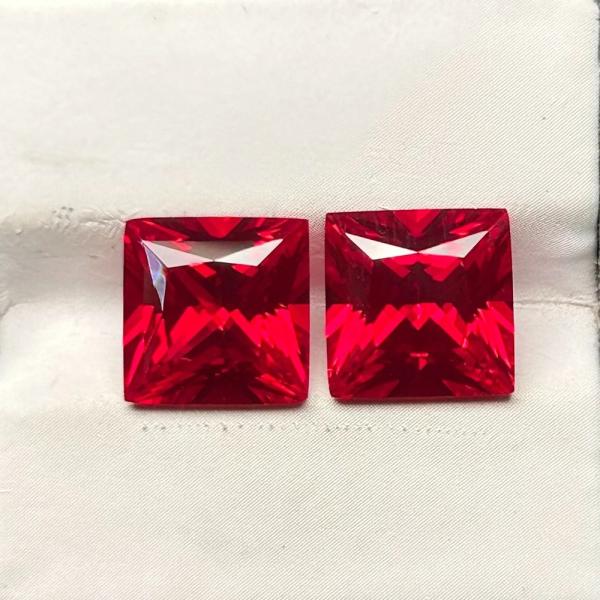 ラボグロウンルビー・ラボグロウンサファイア プリンセスカット丸角四角形 ビーズ Red Ruby /...