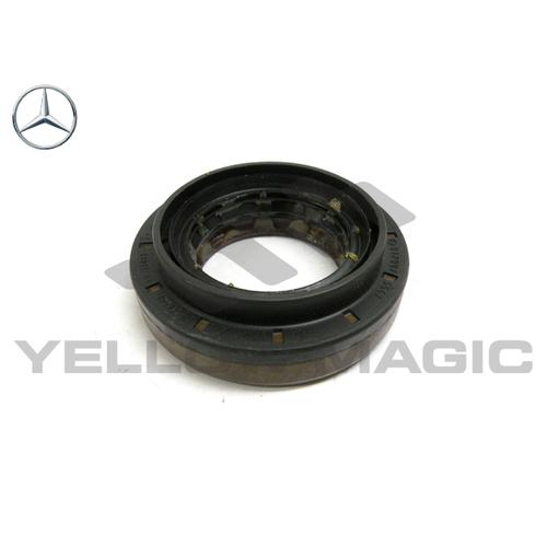 【純正】 デフミッドシール [Benz,ベンツ,Gクラス,W460 / 0179975547]