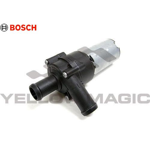 【BOSCH】 アディショナルウォーターポンプ [AUDI,アウディ,Q7 / 3D0965561D...