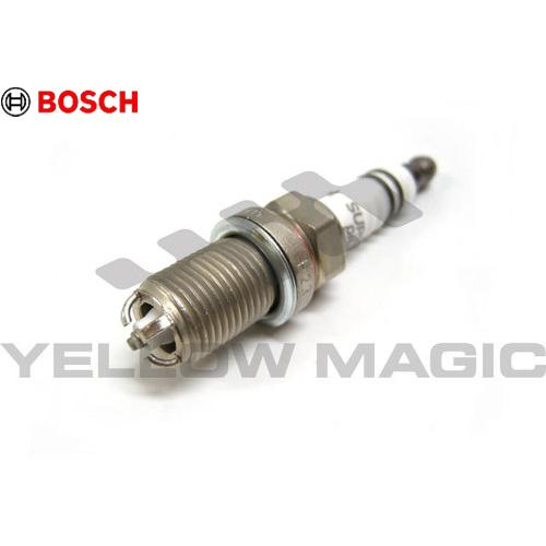 【BOSCH】 スパークプラグ [AUDI,アウディ,A4,A6 / 272207,8642660,...