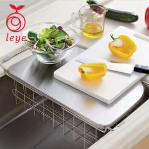 【送料無料】 レイエ 調理スペースが広がるトレー＆水切り 【 水切りカゴ 水切りバスケット 水切りラ...