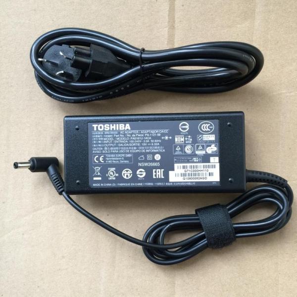 新品　東芝 dynabook REGZA PC D51 D71 D710 D711 D714 D73...