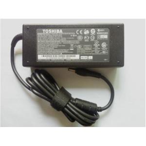 新品　東芝/TOSHIBA dynabook REGZA PC D732 D732/T9FR D73...