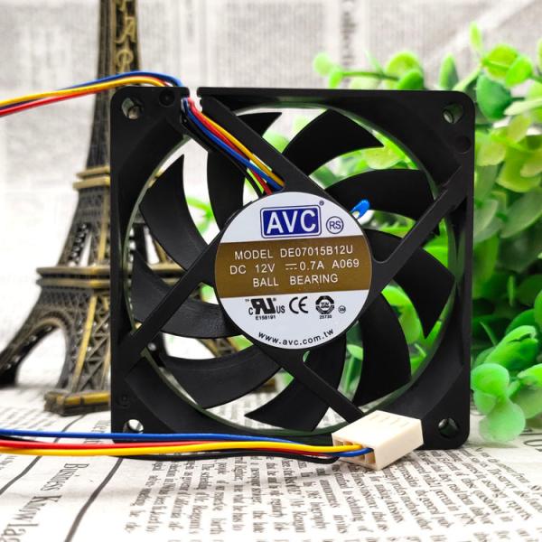 新品　AVC DE07015B12U 12V 0.70A 7CM 7015 4線 CPU ファン