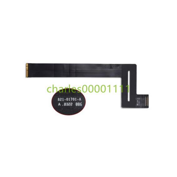 新品 MacBook Pro A1989 トラックパッドフレックスケーブル（821-01701-A）