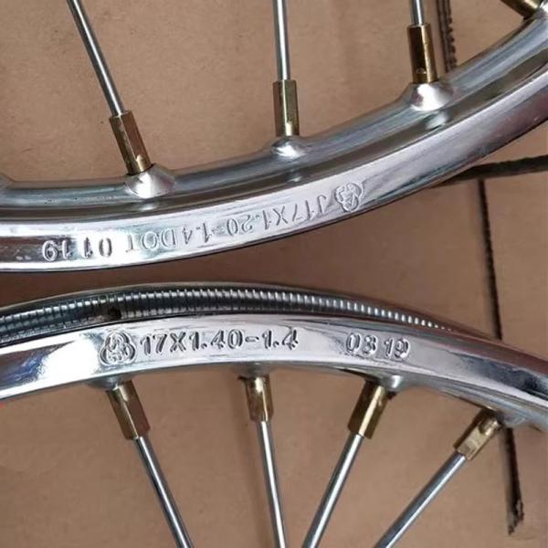 【並行輸入品】 ジアリンホンダヤマハKTMリファンハオジュエカヨQJモーターベネリ17/18インチ1...