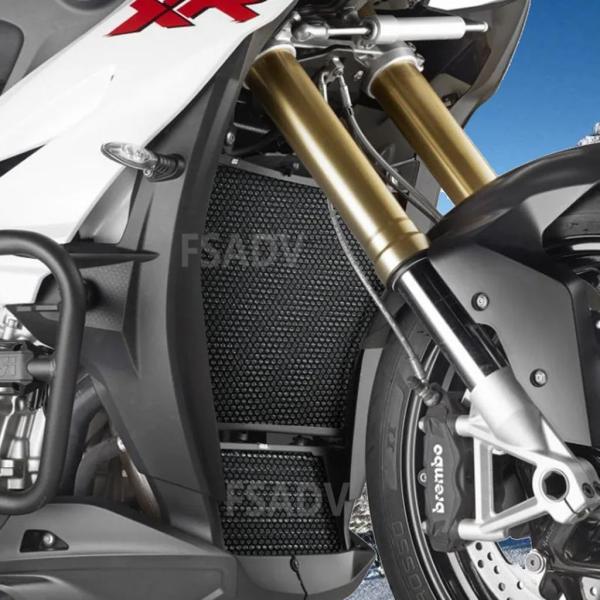 【並行輸入品】バイクラジエーターグリルガードカバーオイルクーラーガードセット BMW S1000R ...