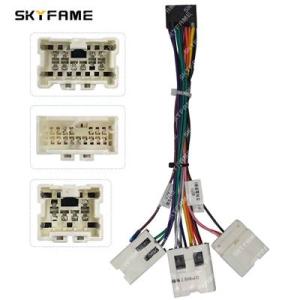 【並行輸入品】 SKYFAME 車 16pin 配線ハーネスアダプタデコーダ Android ラジオ...