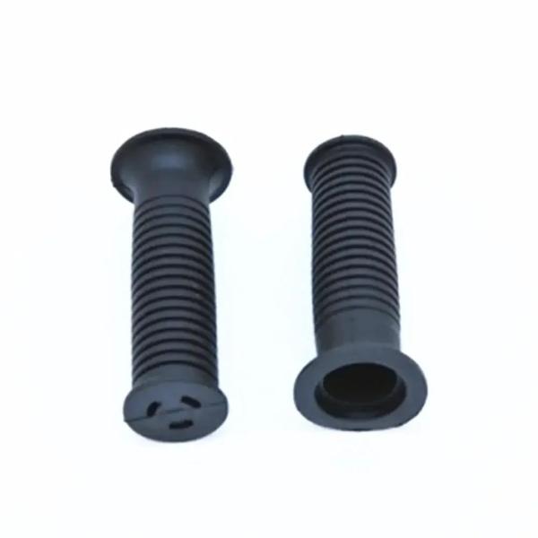 並行輸入品 7/8 インチバイクハンドルバーハンドグリップカバー BMW R1200RS K1200...