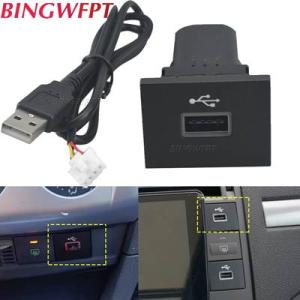 【並行輸入品】 カーUSBアダプター オーディオラジオ Uディスク フラッシュソケット フォードフォ...