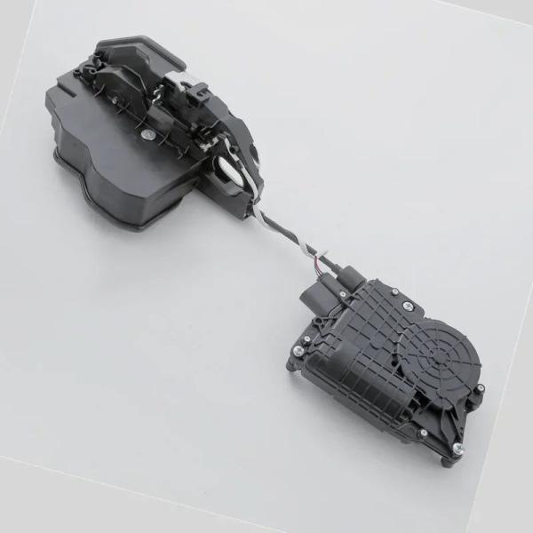 【並行輸入品】 BMW ドアロックアクチュエータ 5シリーズ f18 f11 f10 7シリーズ f...