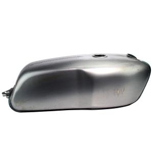 並行輸入品】 GB250 オートバイ 燃料タンク 17-18L 生金属 ガソリン
