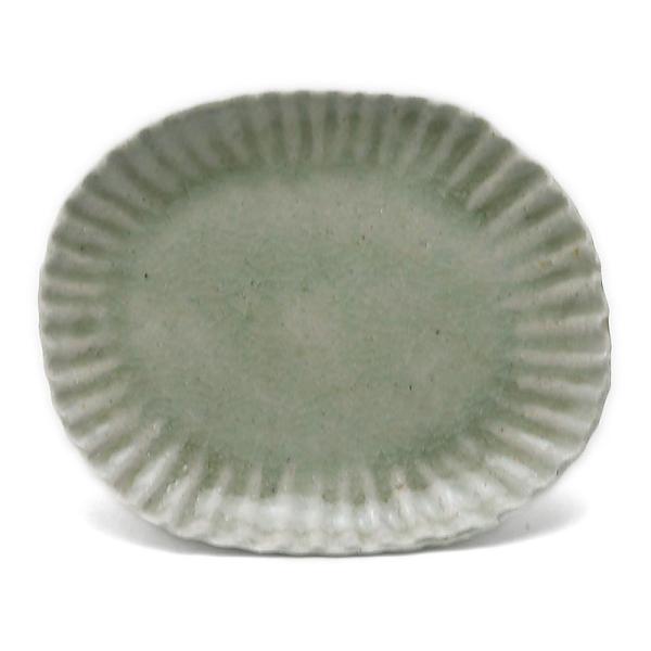 灰釉ビードロ小判輪花浅皿・有松進《小皿・12.8cm》