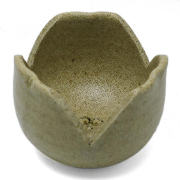 瀬戸焼：黄瀬戸花形向付・長森慶《小鉢・9.0cm》